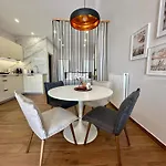 νν Loft * Delphi