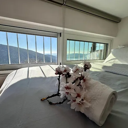 νν Loft Apartman *