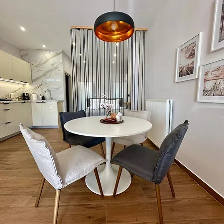 νν Loft * Delphi
